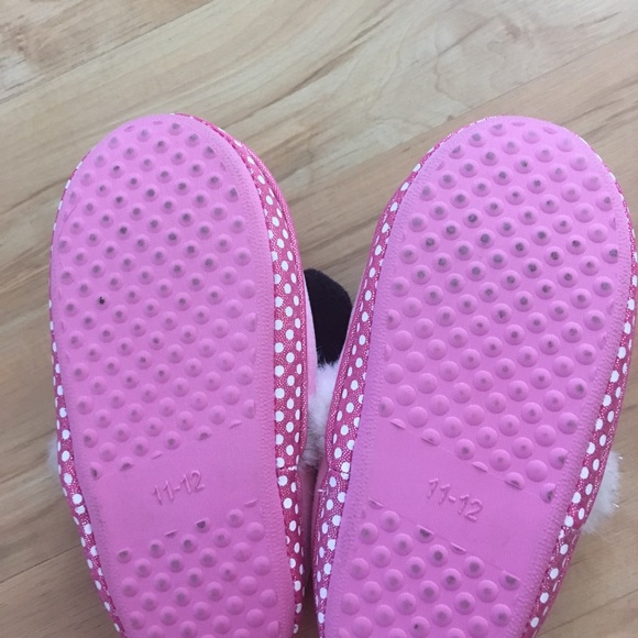 Slippers - Picture 2 of 2